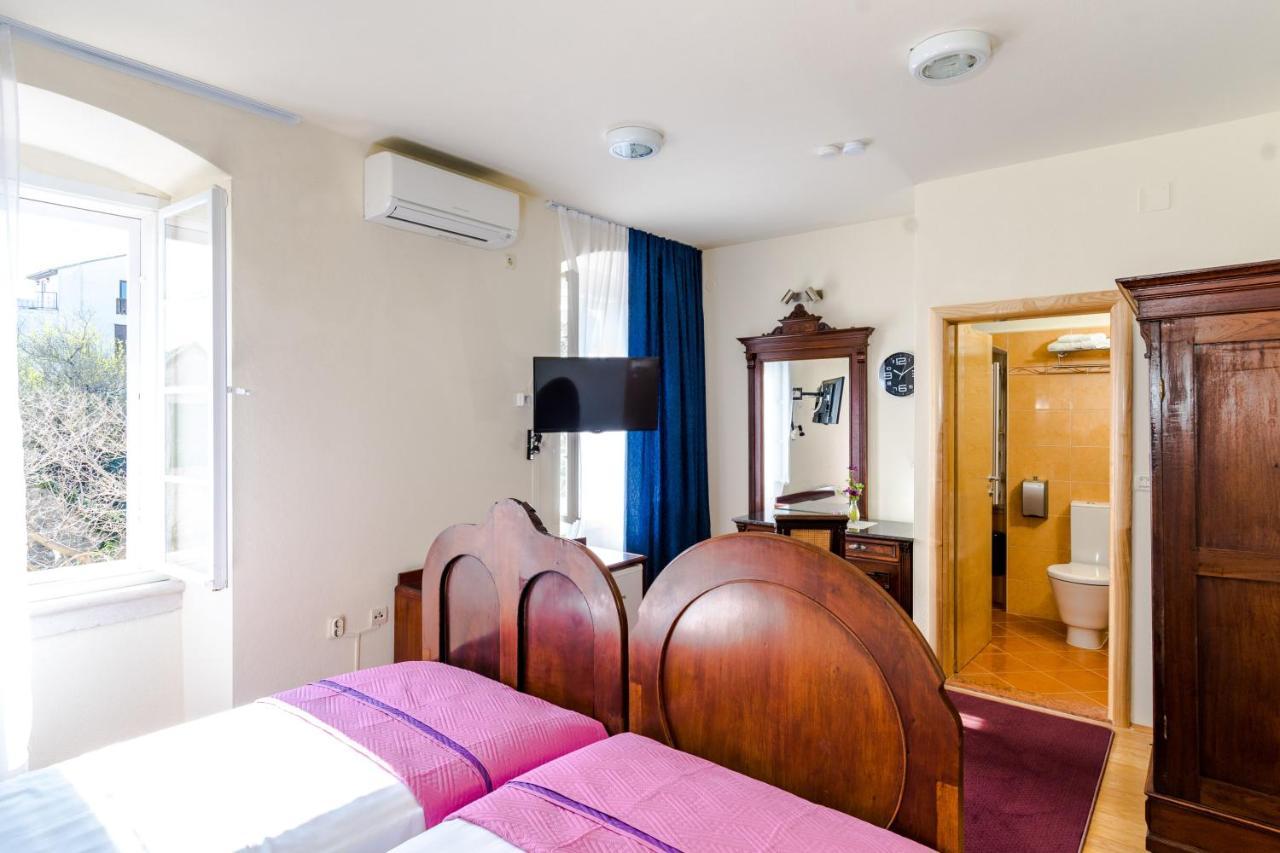 Rooms Miron - Adults Only Sumartin Cameră foto